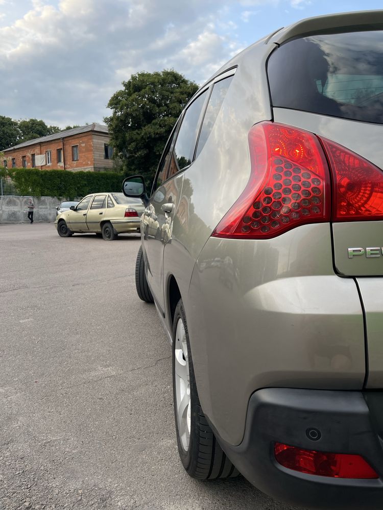 Peugeot 3008 1.6 дизель