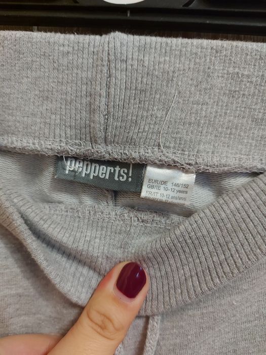 Dziewczęce spodnie dresowe rozmiar 146-152 Pepperts