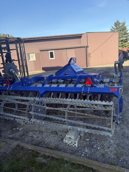 Brona talerzowa poszerzana AGRO-MAX 3,00 m.