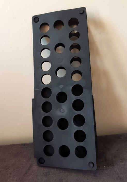 Dobrador roupa crianças