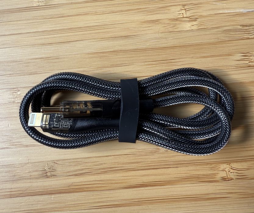 Wzmocniony solidny kabel USB C > iphone lighting 1m.
