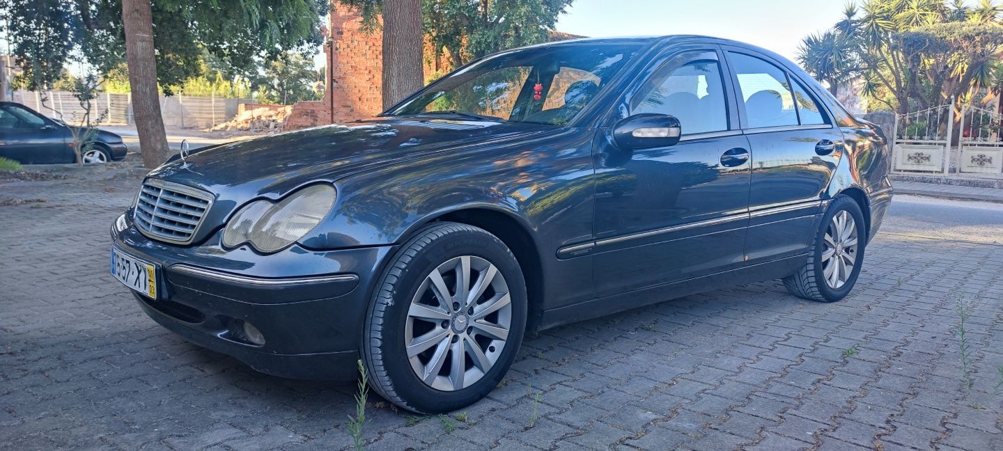 Mercedes c220 automático aceito troca