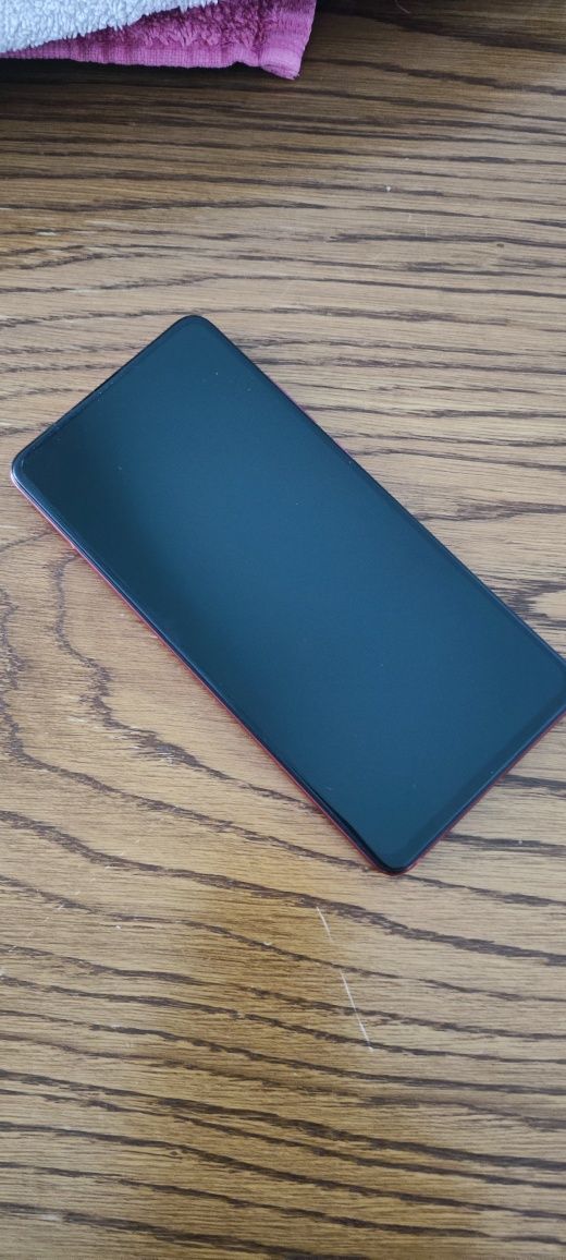 Sprzedam smartfon Xiaomi Mi 9T