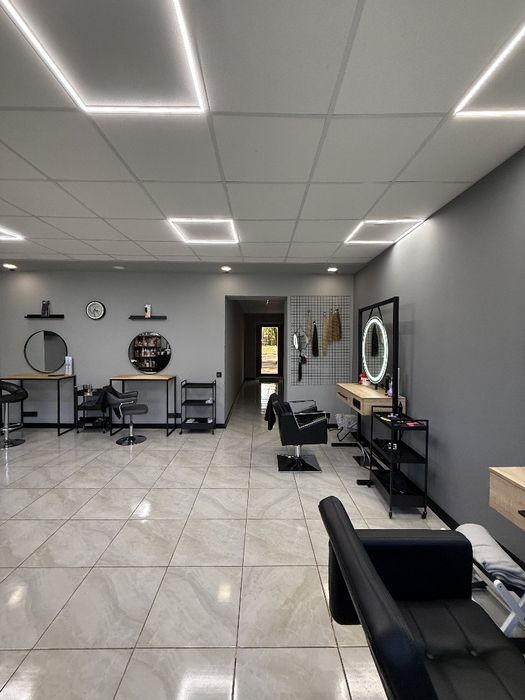 Продам салон краси з сучасним та мінімалістичним дизайном