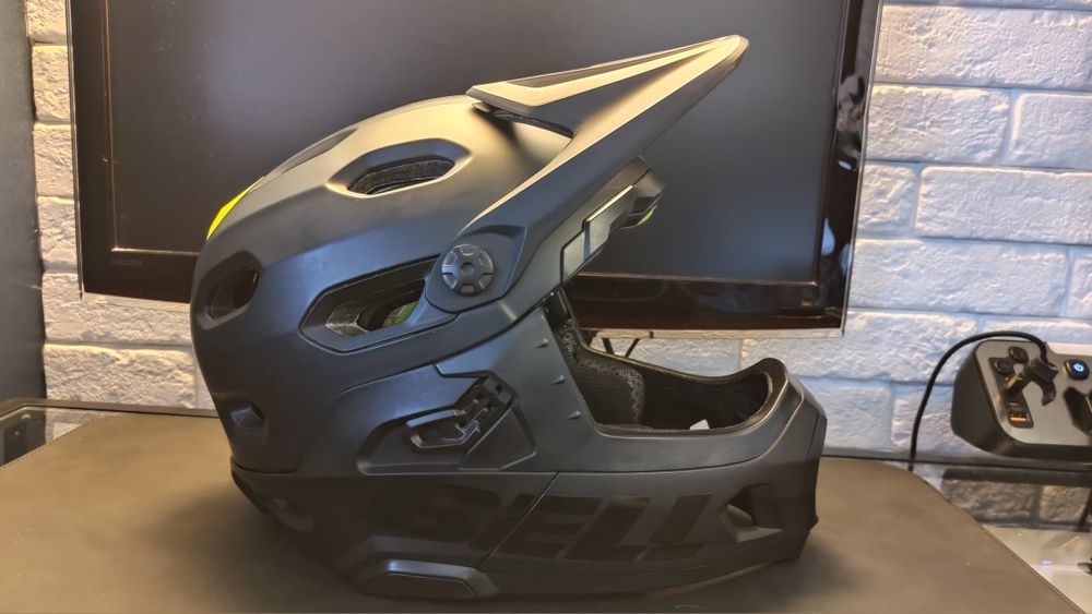 Kask BELL Super DH Mips