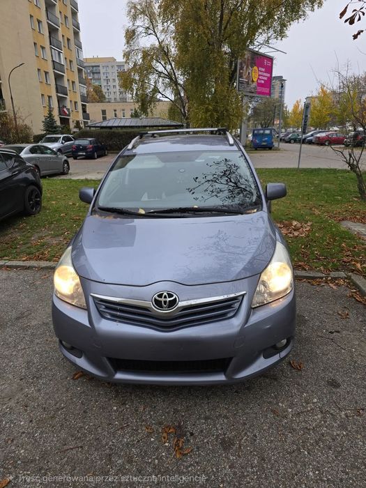 Toyota Verso 2.0 D4D Sol, Drugi właściciel, polski salon, niski przebieg