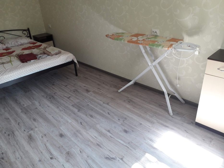 2к квартира ул Сталеваров 26 Посуточно/Центр 6я Больница Своя