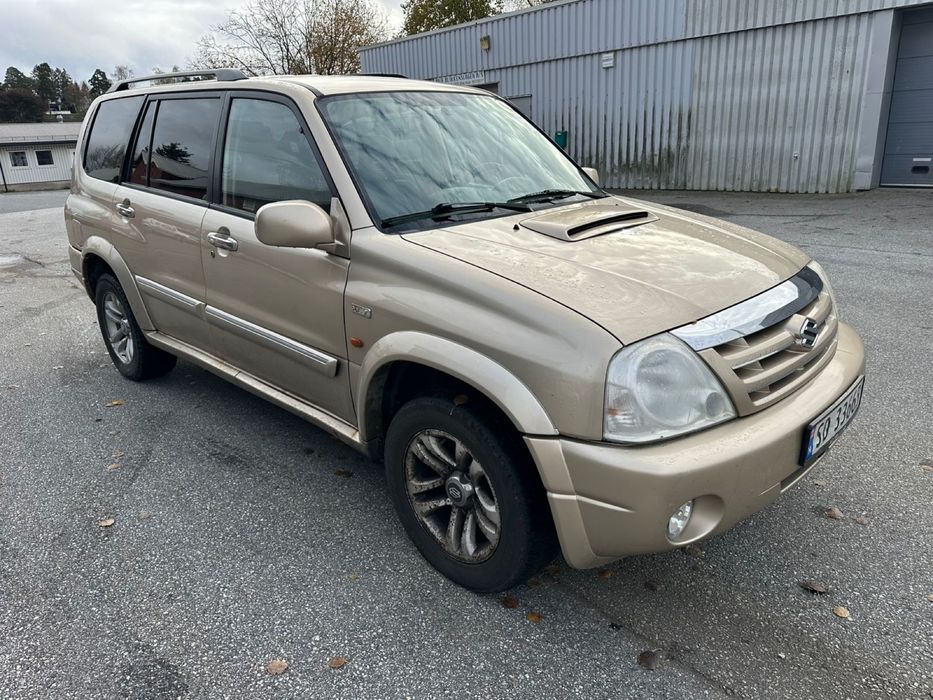 Suzuki Vitara 7xl 2006 рік