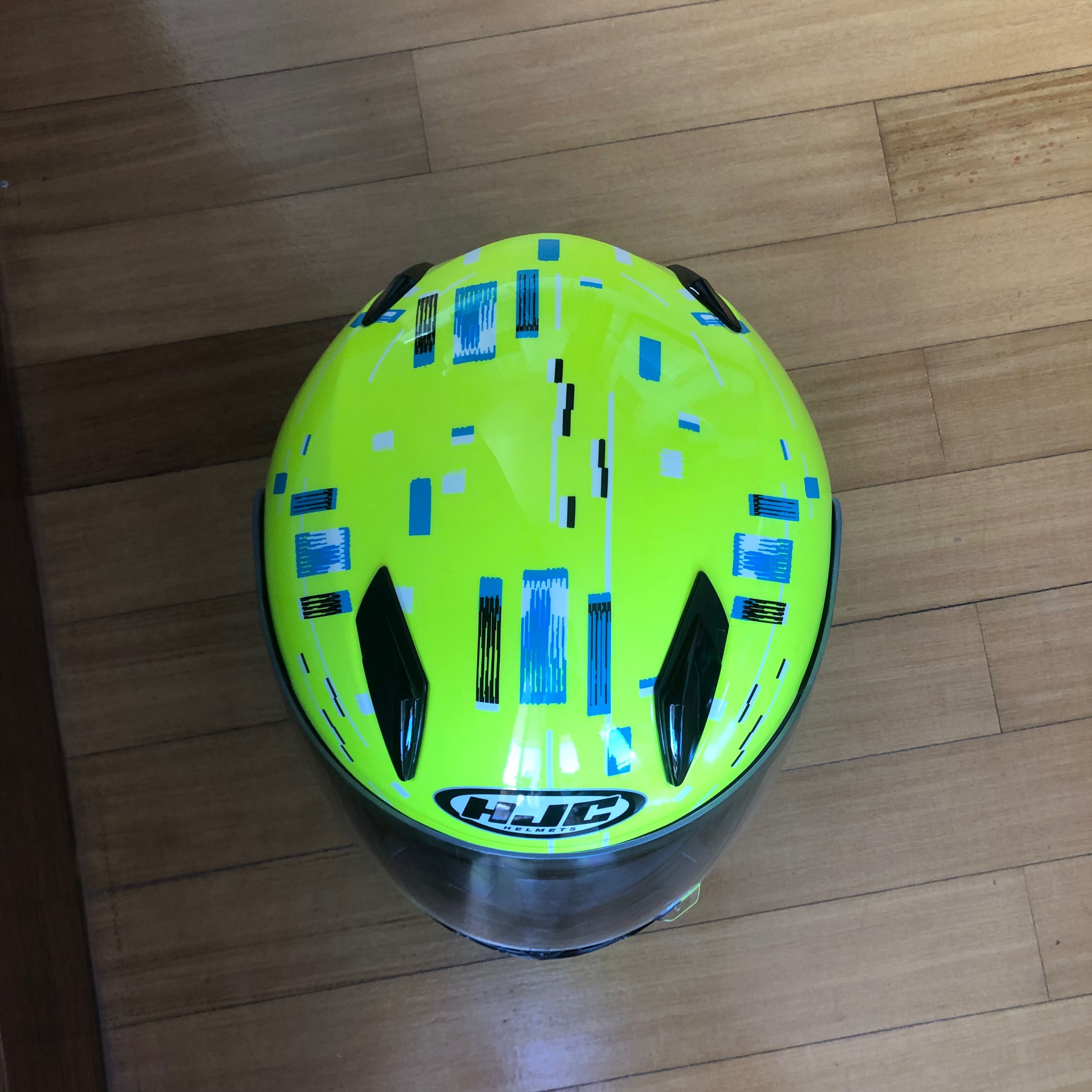 Capacete integral HJC para criança