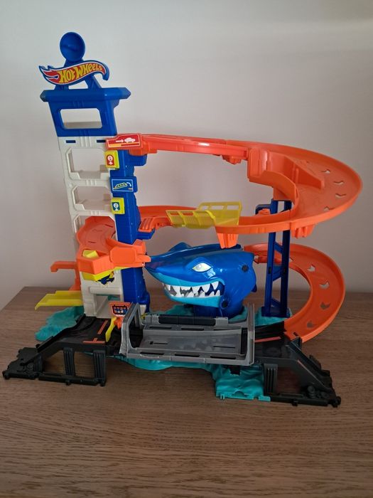 Pista HotWheels Tubarão