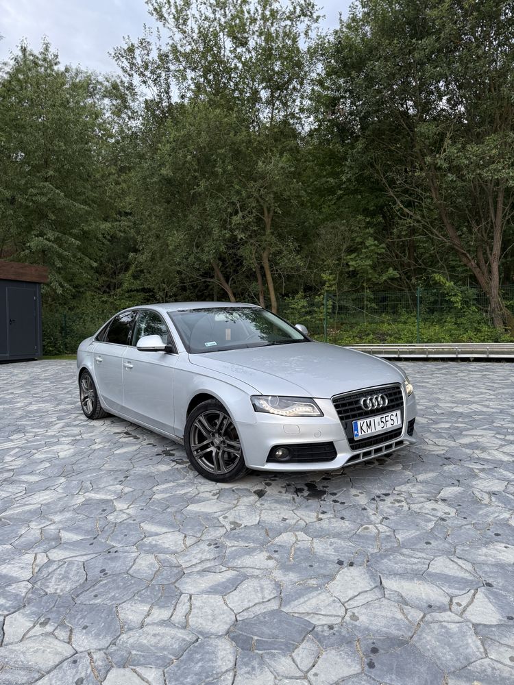 Audi a4b8 2.0 tdi 173 km Xenon