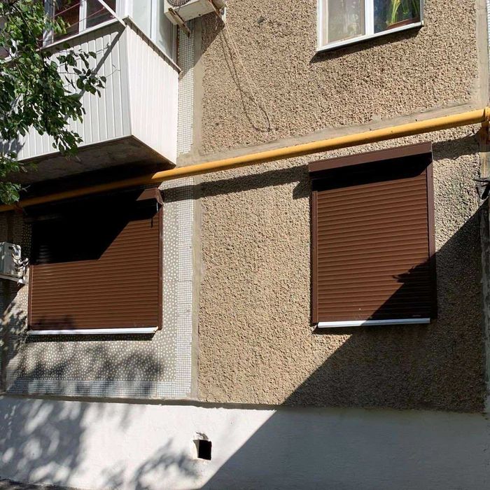 Захисні ролети у Дніпрі, ремонт ролет у Дніпрі