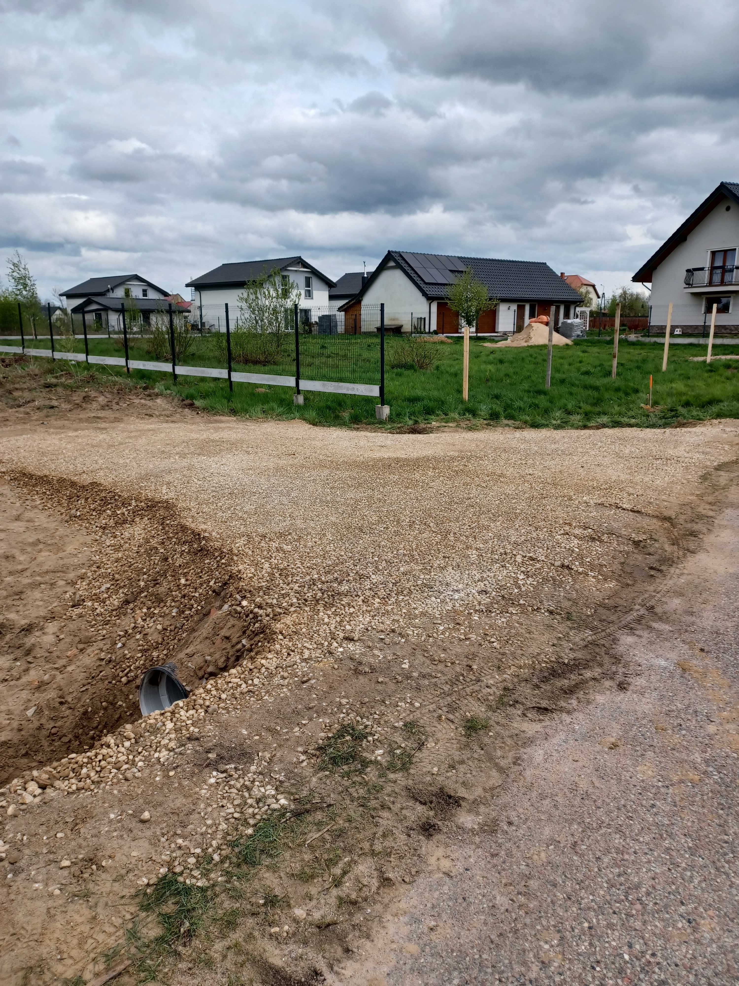 Działka przy asfalcie  woda  prąd  5 min od Białegostoku