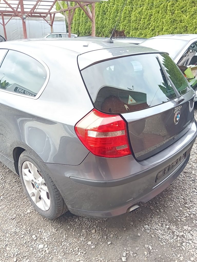 Kpl tył BMW E87 E81 SPARKLING GRAPHITE A22/ A22 klapa zderzak lampa