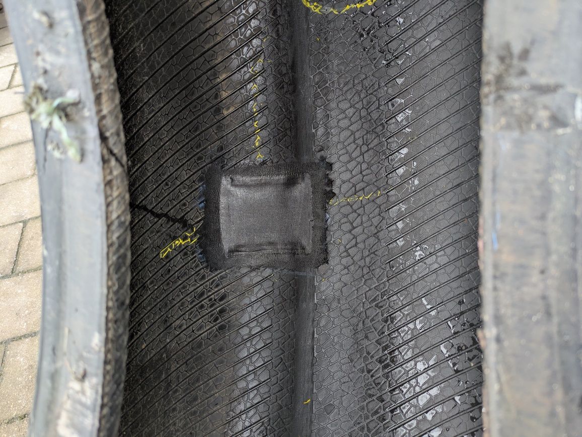 13R22.5 Continental Conti CrossTrac HS3  14 mm bieżnika