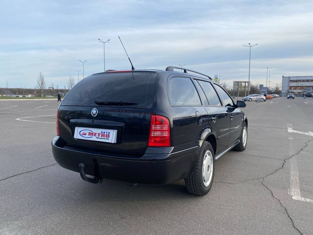 Skoda (№1145м) Octavia Tour (ВНЕСОК від 30%) Авторинок МЕТРО