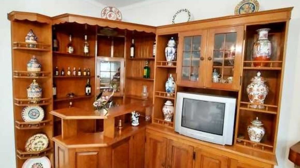 Móvel TV, Garrafeira e Estante