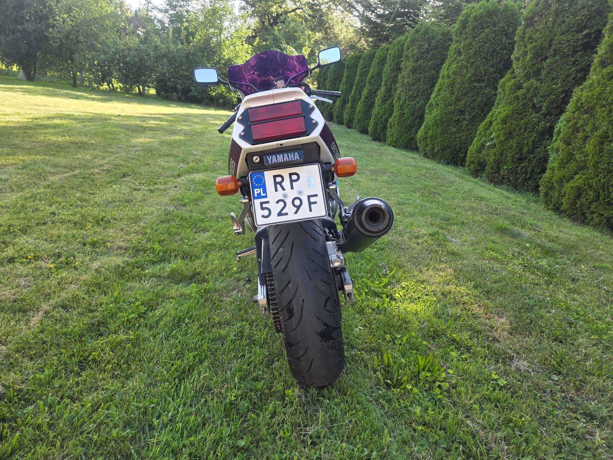 Yamaha FZR 600 R Genesis