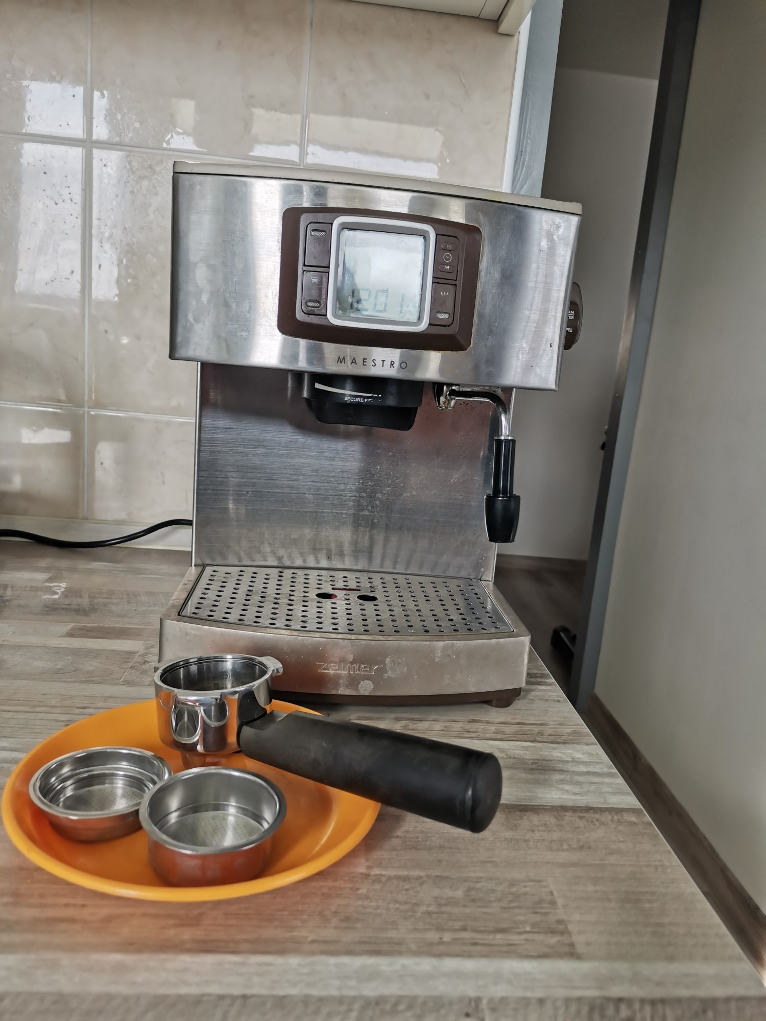 Ekspres ciśnieniowy do kawy