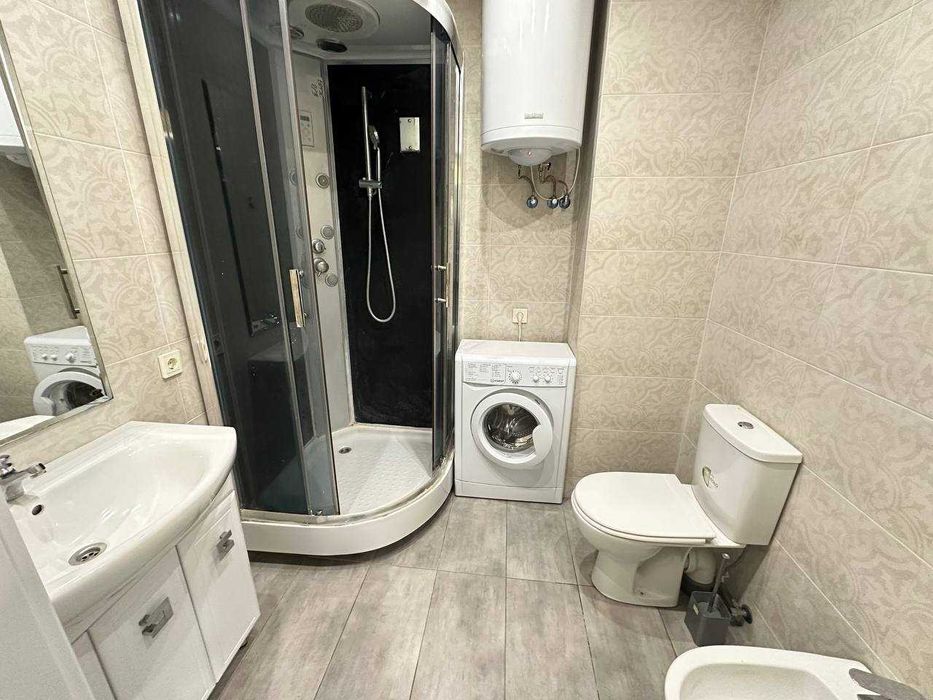 Простора та тепла 1 кімн квартира ЖК Садовий біля метро Лівобережна