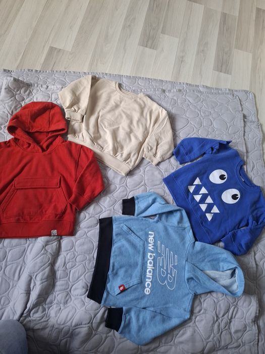 Bluzy 4sztuki dla chlopca