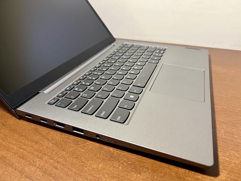 Lenovo ThinkBook 14 Core I5/16Gb/256Gb/Intel IrisXe/Aluminium