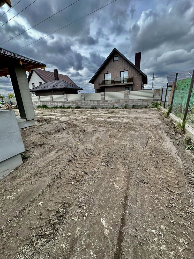 Продаж дуплексів в гарній локаціі у Рованцях