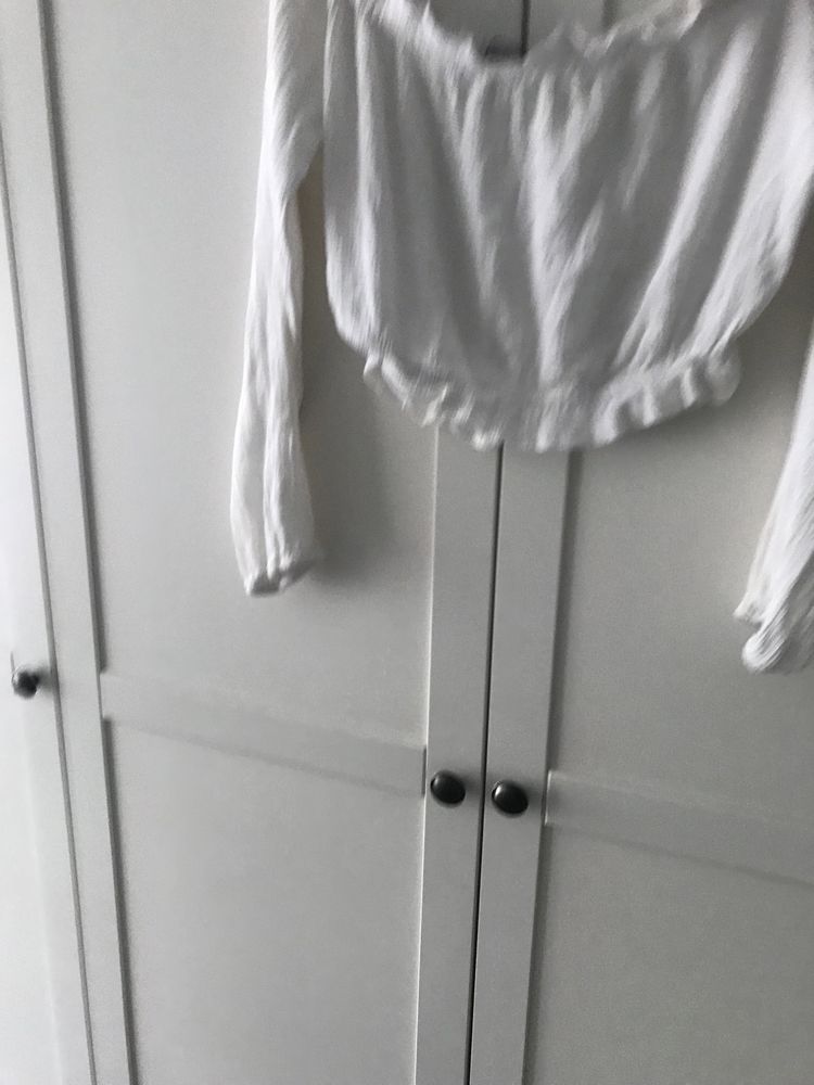 Bluzka typu hiszpanka