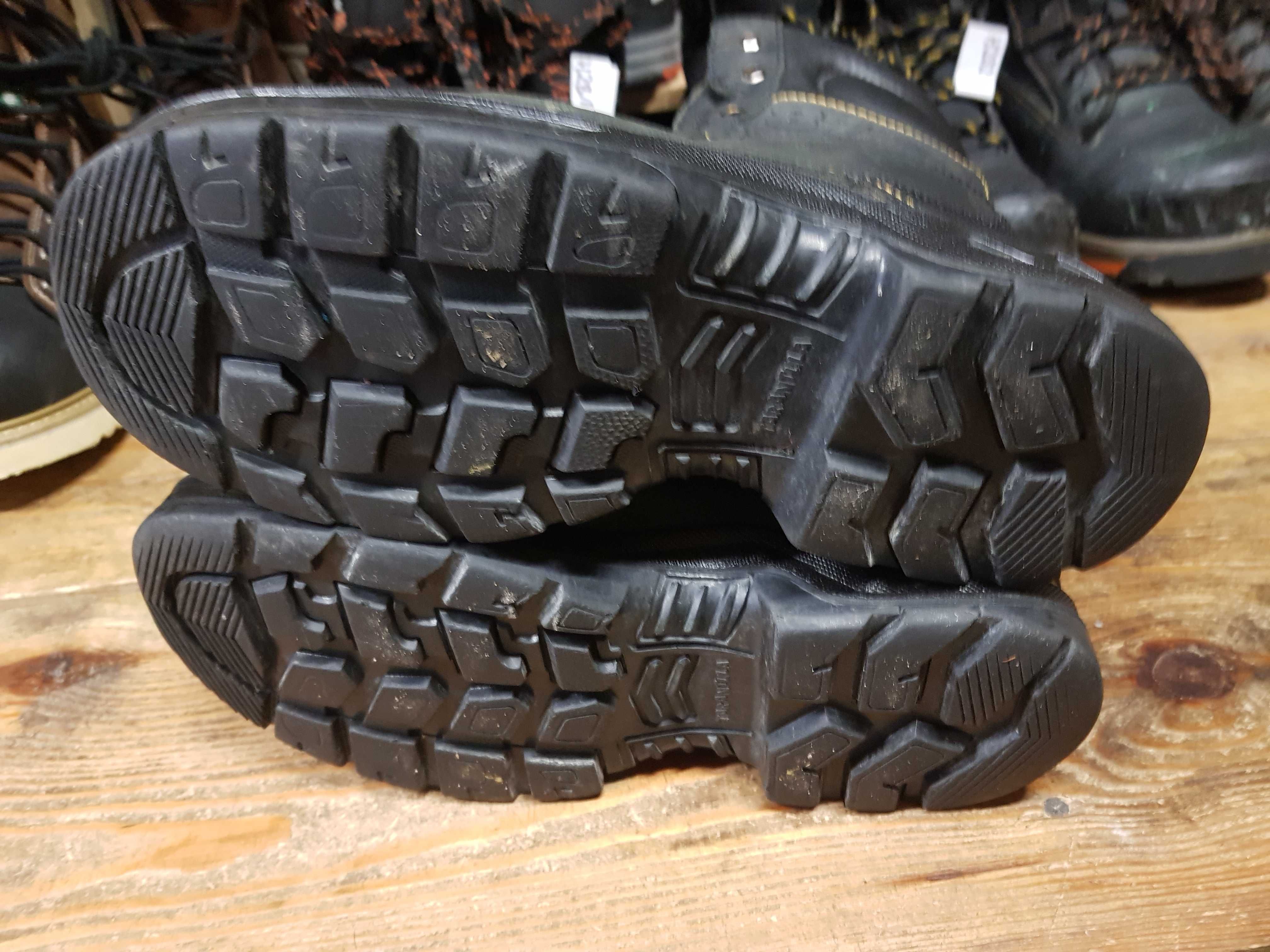 Buty robocze DAKOTA rozm 42,5 wkł 28,5 cm S3