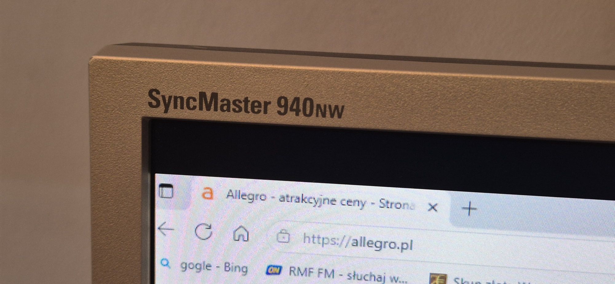 Samsung SyncMaster 940NW