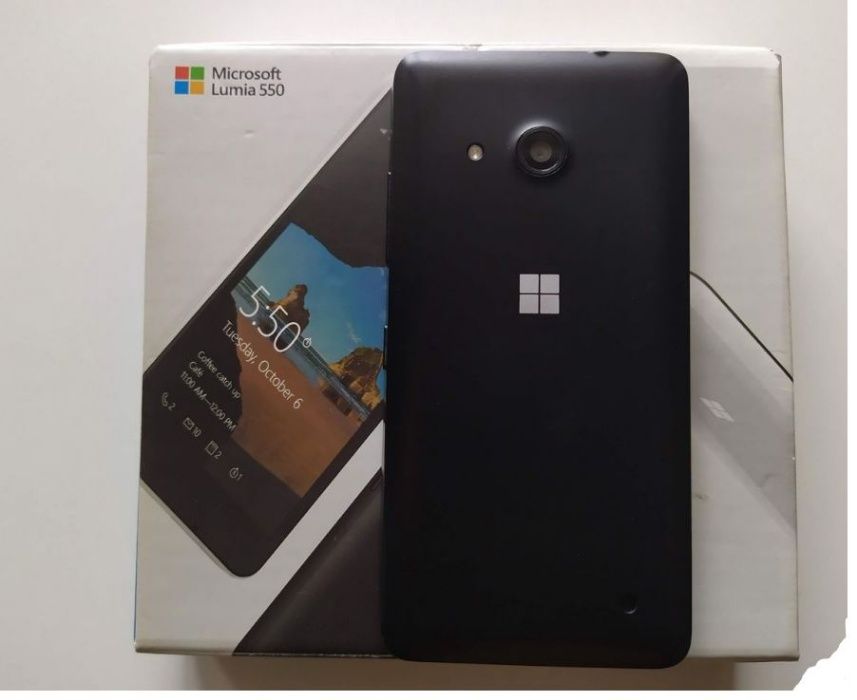 Продам смартфон Microsoft Lumia 550 ОригиналWindows10 хорошееСостояние