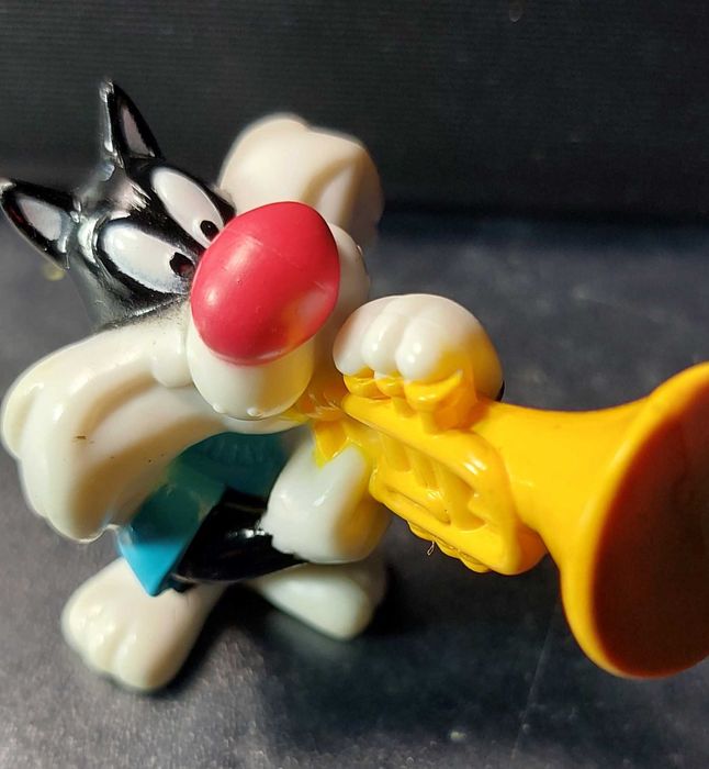 Lote de 2 Bonecos em PVC. Porky Pig e Silvestre