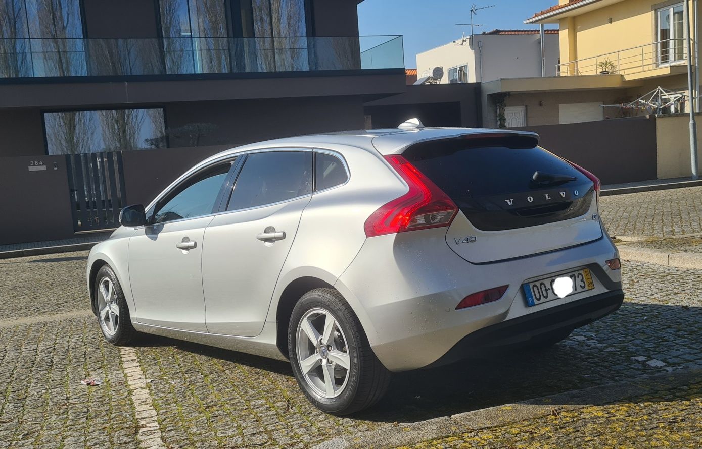 Volvo v40 1.6 D2 Nacional
