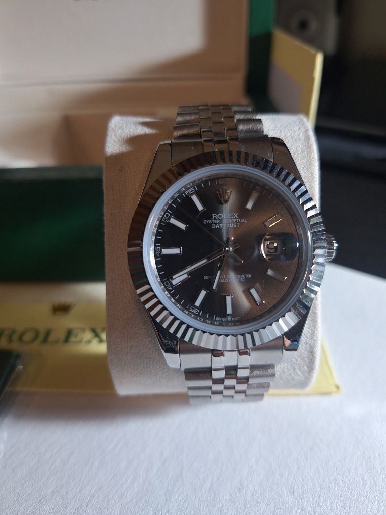 Rolex DateJust on Jubeliie