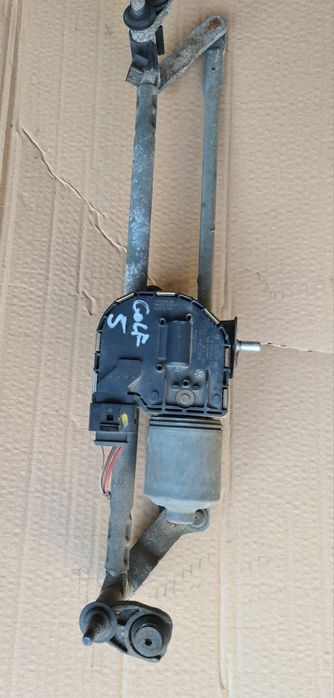 MECHANIZM WYCIERACZEK przód silniczek przedni VW GOLF V 5 2006r Europa