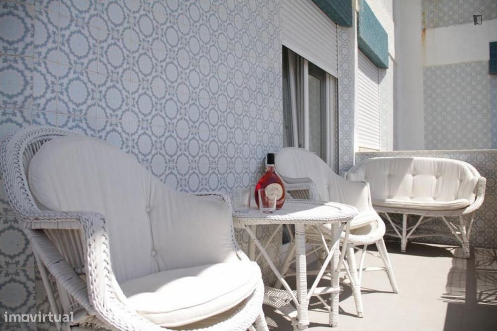 Apartamento com 3 quartos - localizado em Costa da Caparica Lisbon