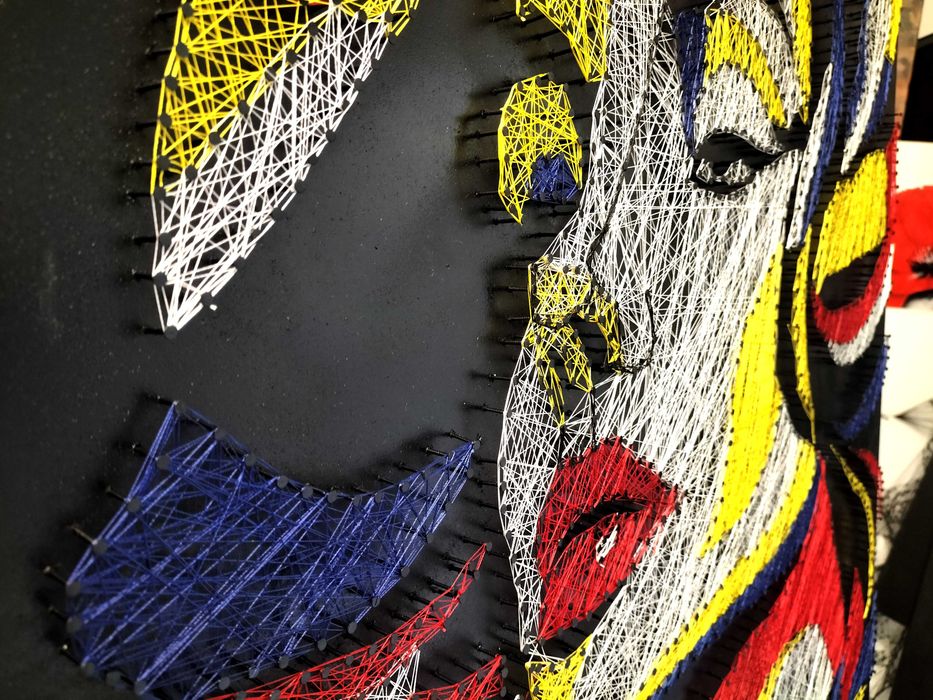 String Art Kobieta kubizm z Nici 70*100