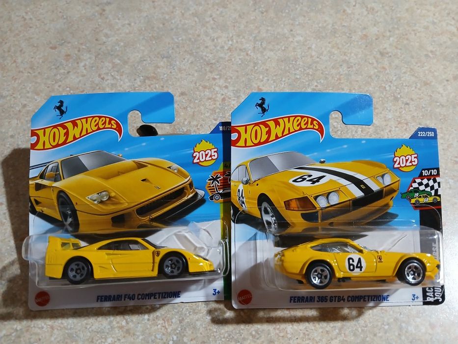 Hot Wheels  FERRARI F40 + FERRARI 365 GTB