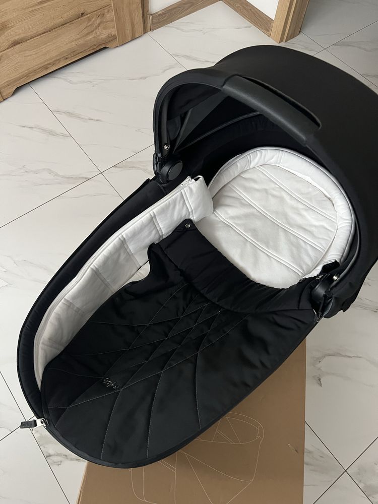 Gondola Cybex Priam 3 Lux Deep Black