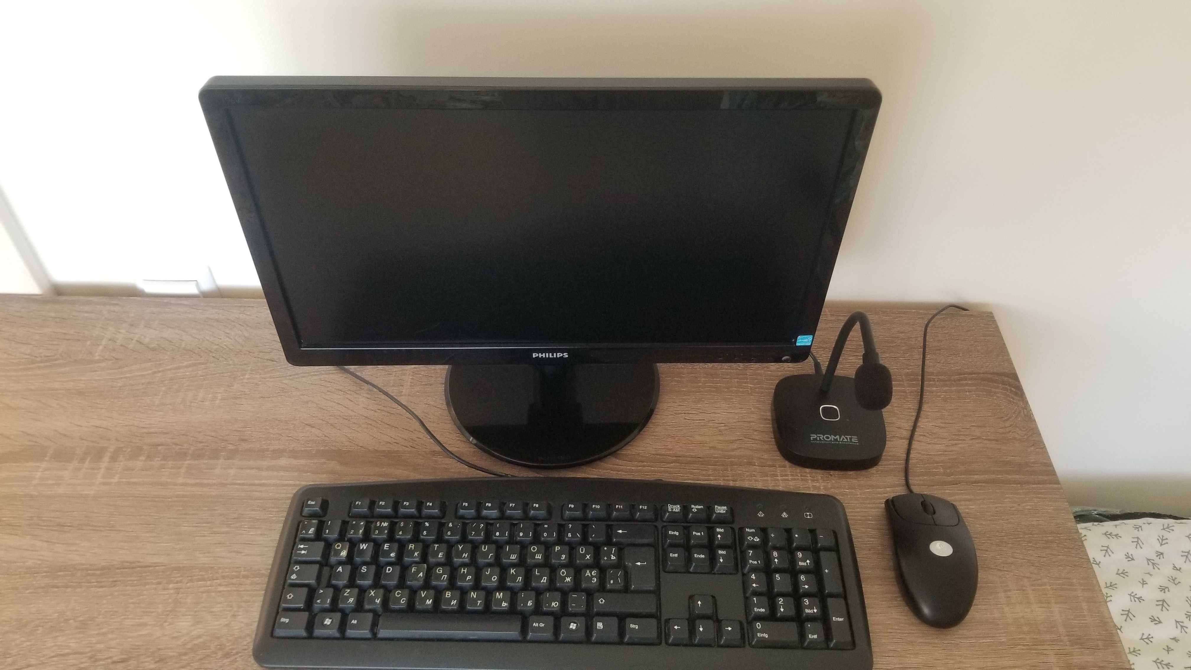 Монітор Philips 194V4L. 15.6 дюйма. + клавіатура і мишка. Ціна за все!
