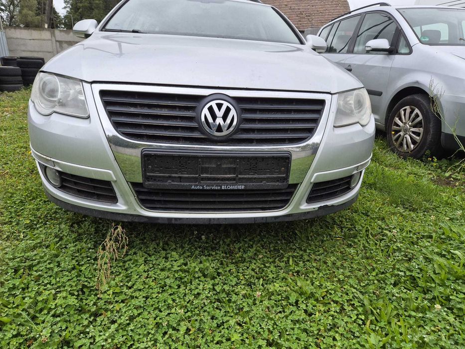 Zderzak przedni kompletny Volkswagen Passat B6 kod lakieru LA7W