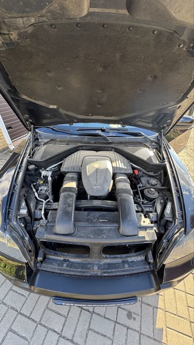 BMW X5 e70 2008 газ/бензин