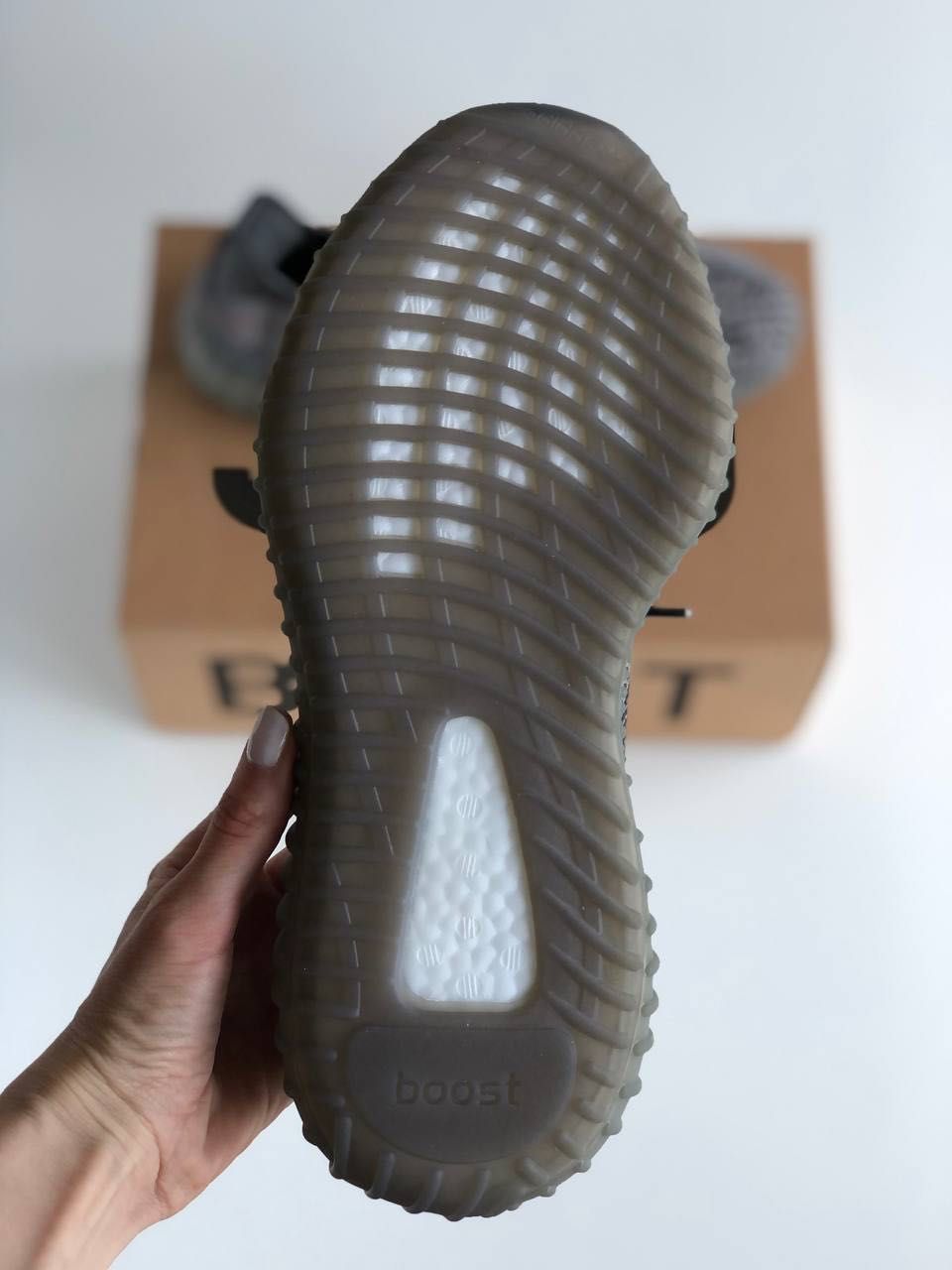 Мужские кроссовки Adidas Yeezy Boost 350 V2 "Gray Zebra" 40-45