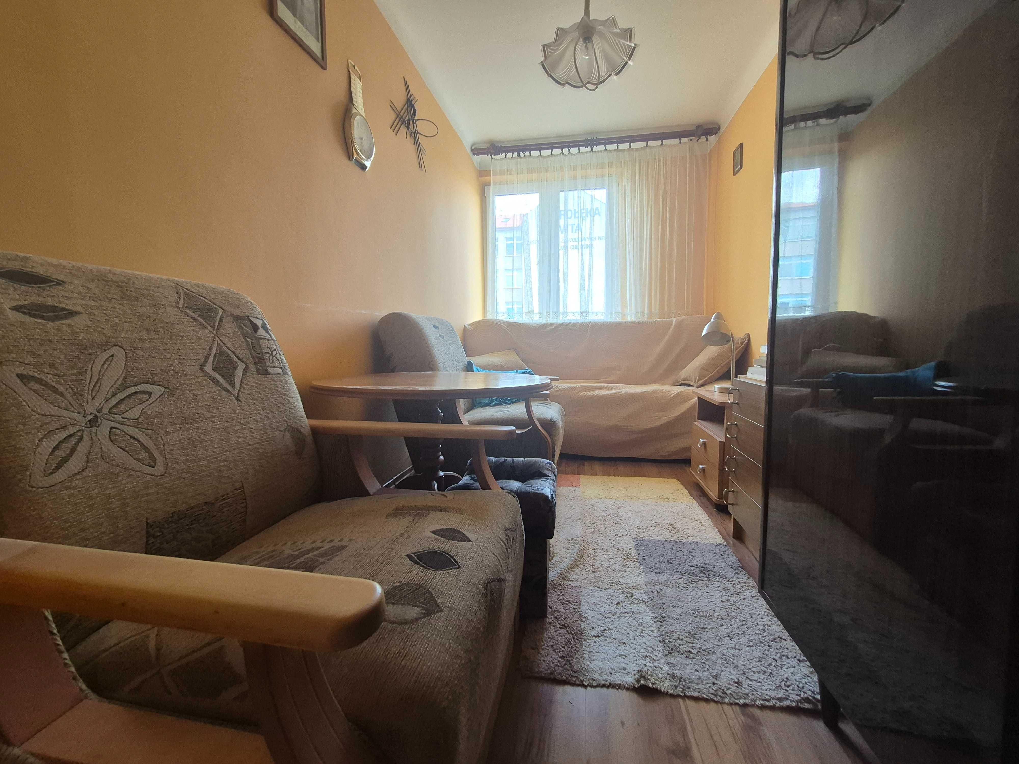 Sprzedam mieszkanie 3 pokojowe 55m2 z garażem