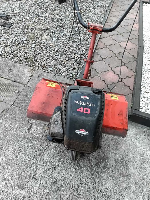 Glebogryzarka Briggs & Stratton Quattro 40