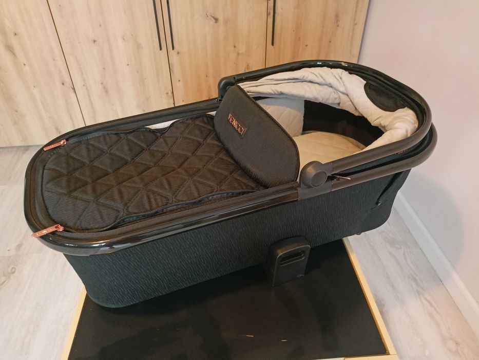 Wózek Venicci Tinum SE Stylish Black 2w1 gondola spacerówka dziecięcy