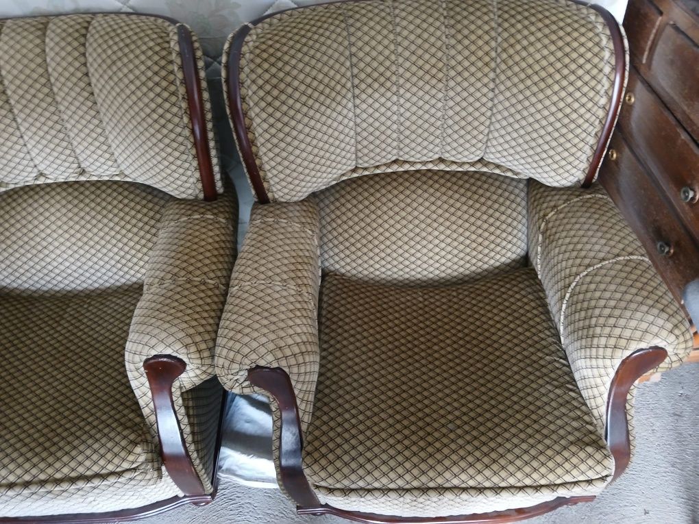 Sofá cama e 2 Sofás individuais