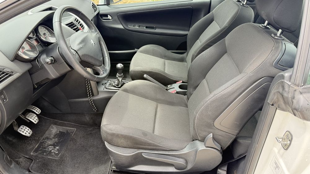 Peugeot 207 CC 1.6 HDI 2009