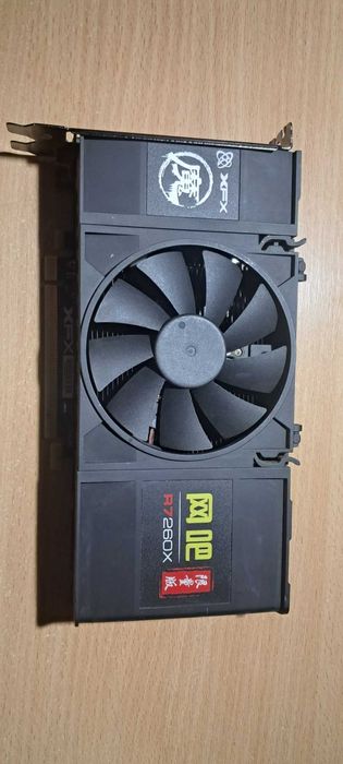 Видеокарта б/у XFX Radeon R7-260X-zk 1GB GDDR5 128-bit