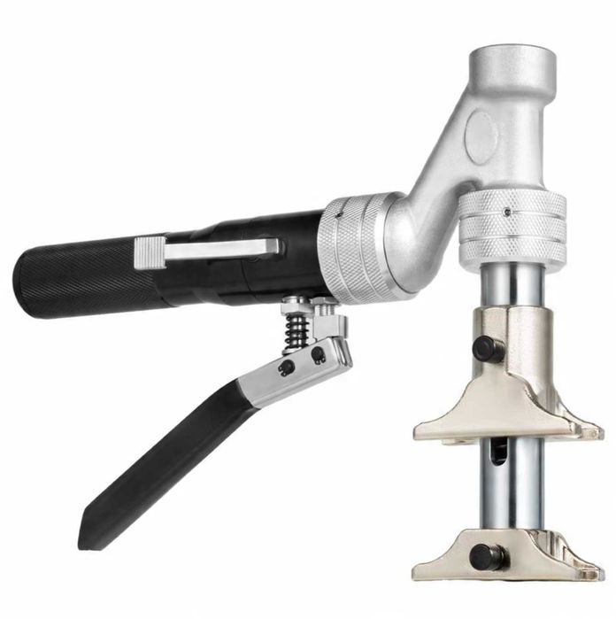 Hydrauliczna zaciskarka REHAU 16–32 mm + ekspander + zestaw